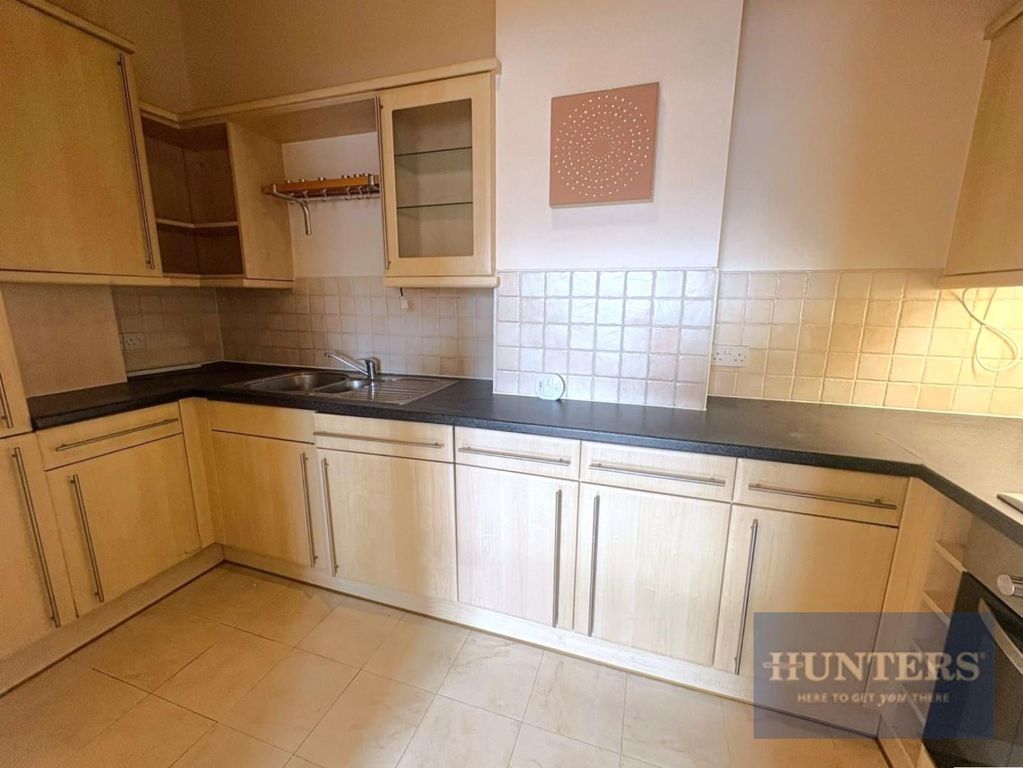 Property photo 3 of 8 Fb5E6E92-Eaf1-4728-B986-E6C3D3DC9Dd3.Jpeg