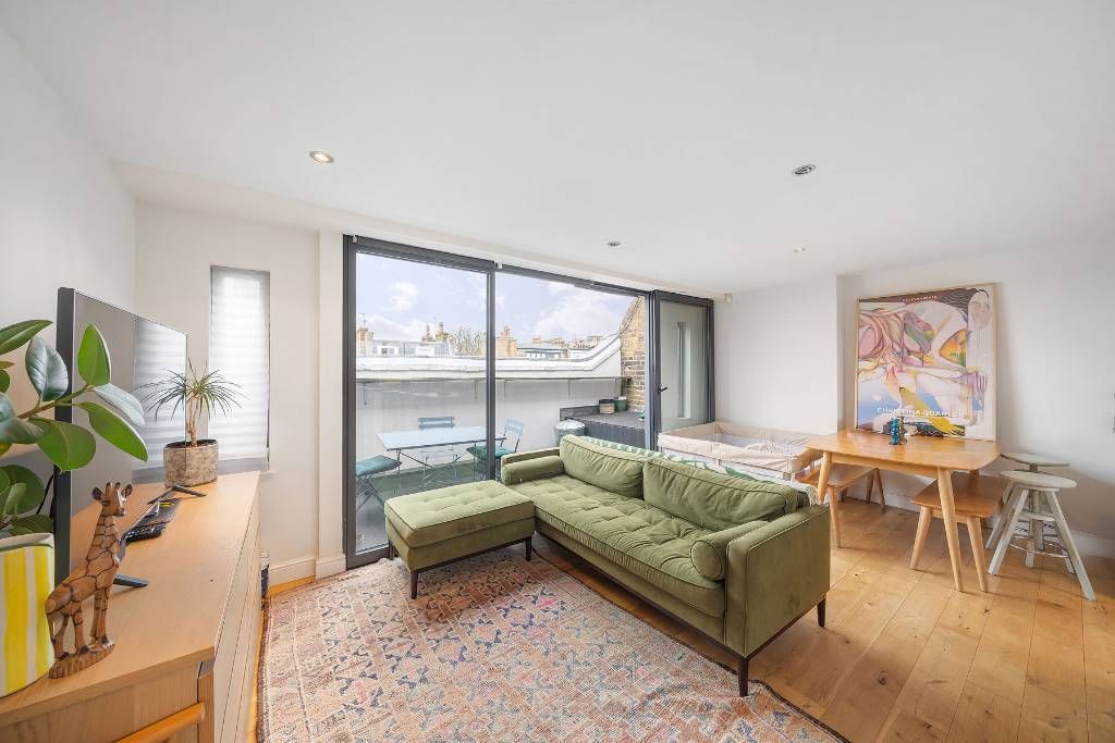 Property photo 3 of 8 Image