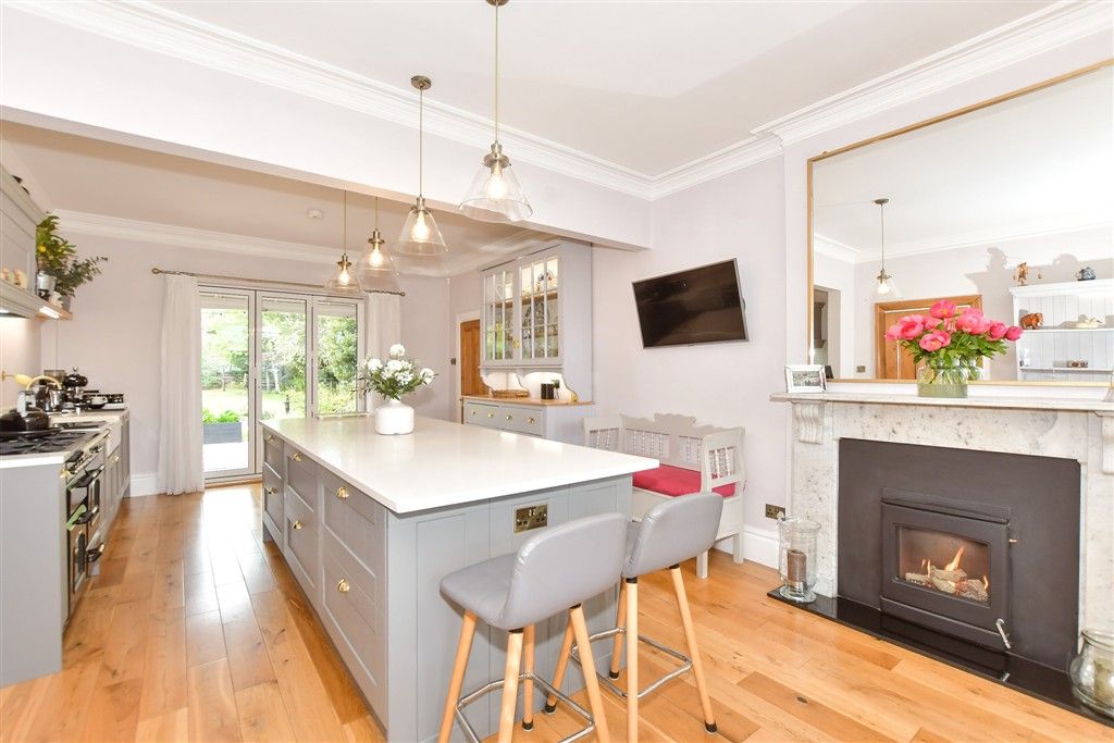 Property photo 2 of 19 Kitchen/ Diner