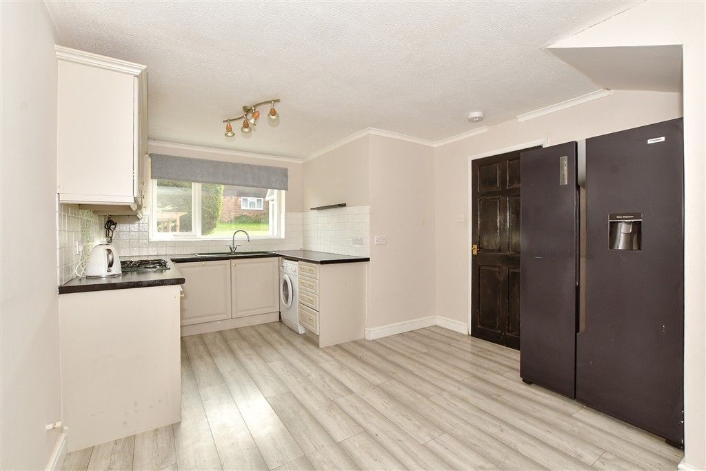 Property photo 2 of 18 Kitchen/Dining Room