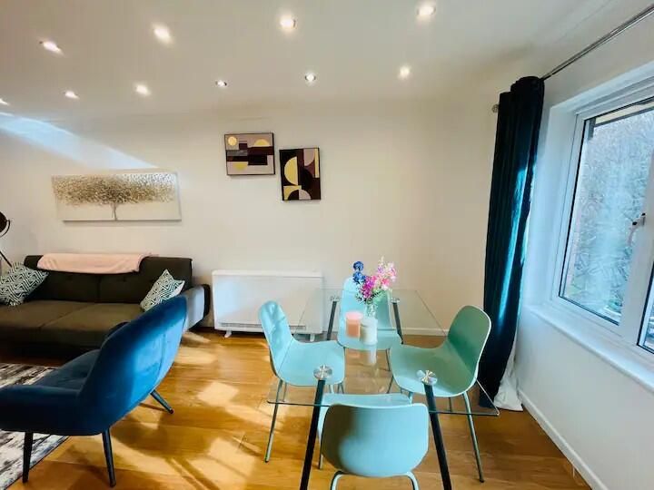 Property photo 3 of 8 Dining Room