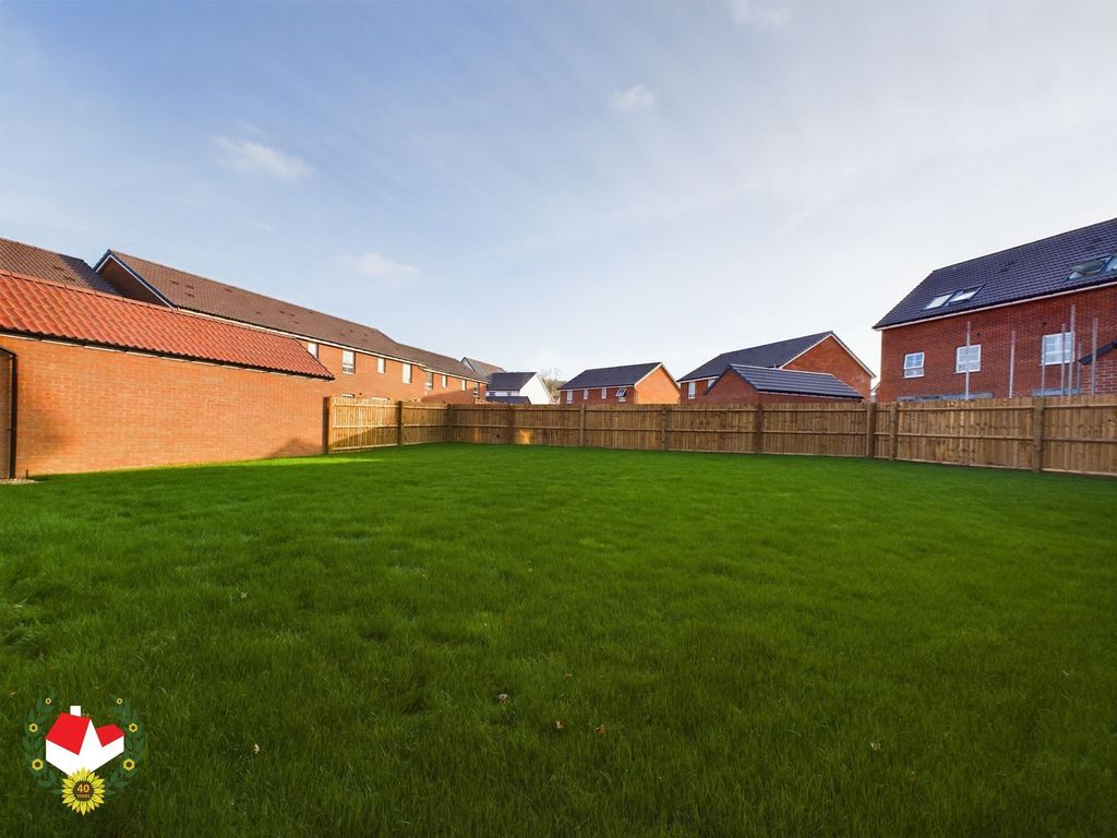 Property photo 3 of 19