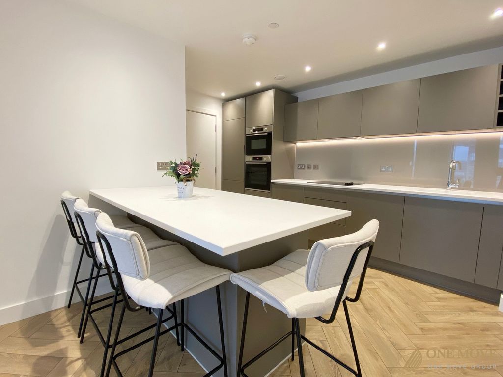 Property photo 2 of 23