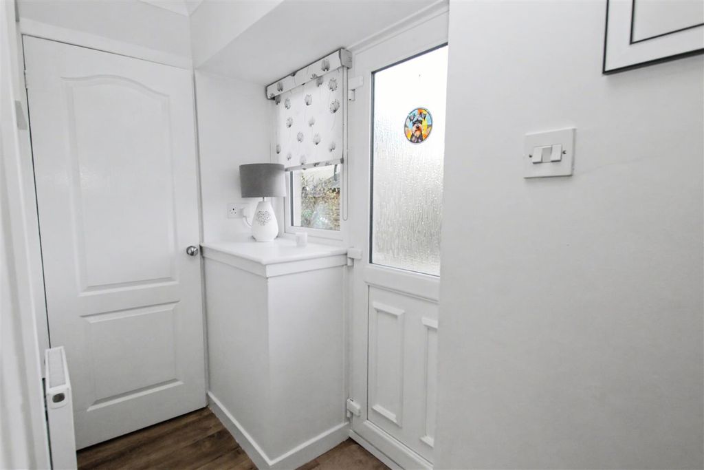 Property photo 3 of 18 3.Jpg