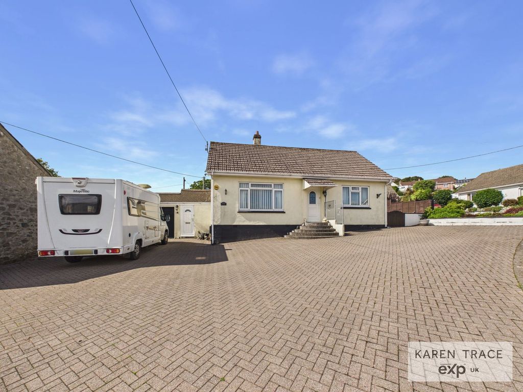 Property photo 2 of 29