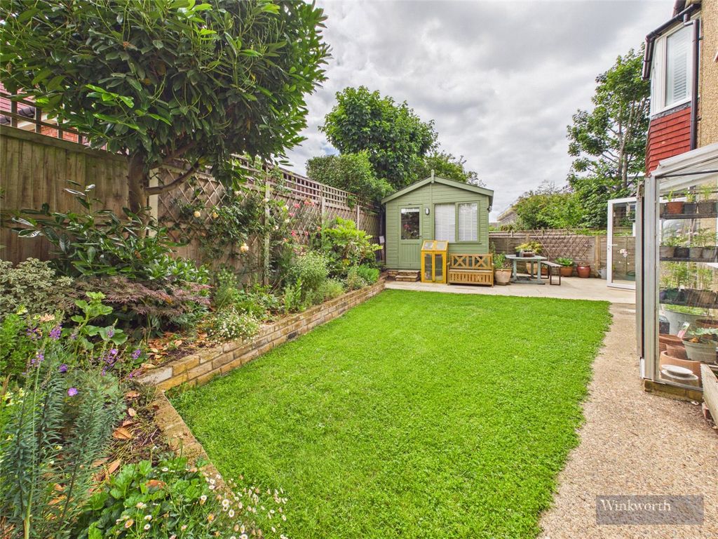 Property photo 3 of 13 Picture No. 14