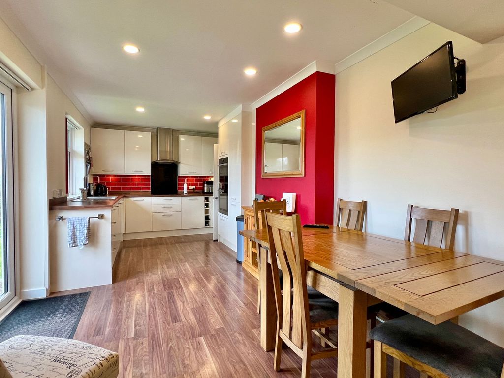 Property photo 2 of 27 Kitchen Dining Room