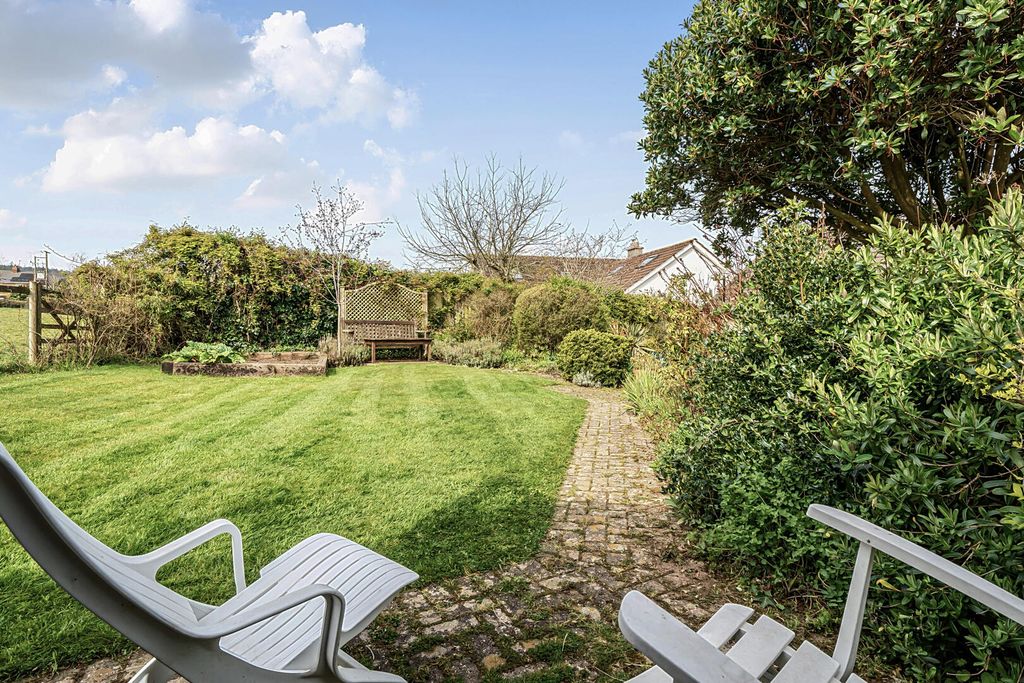 Property photo 2 of 29 Rear Garden