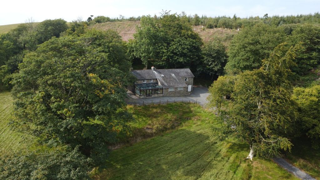 Property photo 1 of 41 Picture No. 43