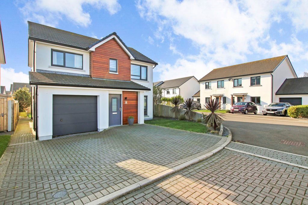 Property photo 1 of 38 Photo 39