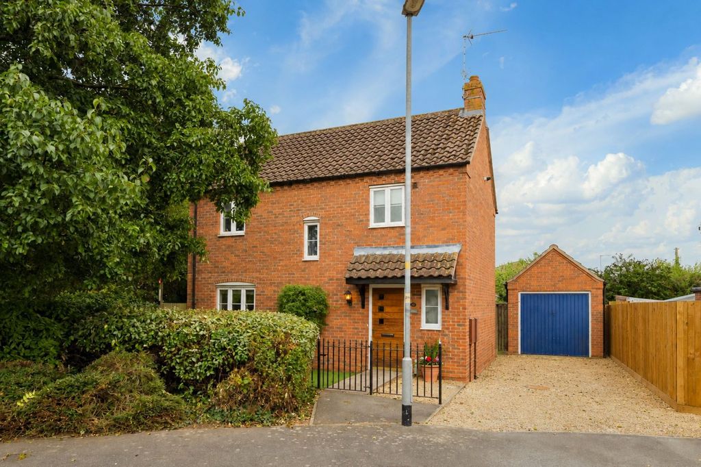 Property photo 1 of 24