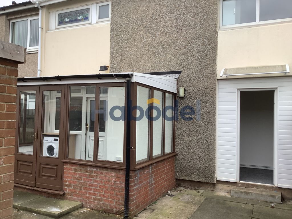Property photo 1 of 5