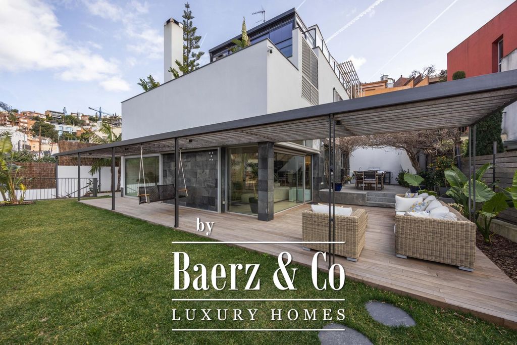 Property photo 1 of 34