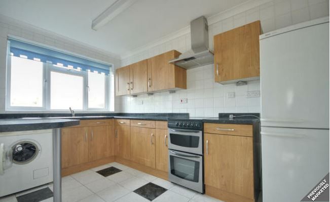 Property photo 2 of 5 1 Bronsdon Kitchen