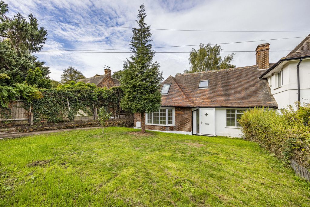 Property photo 1 of 21