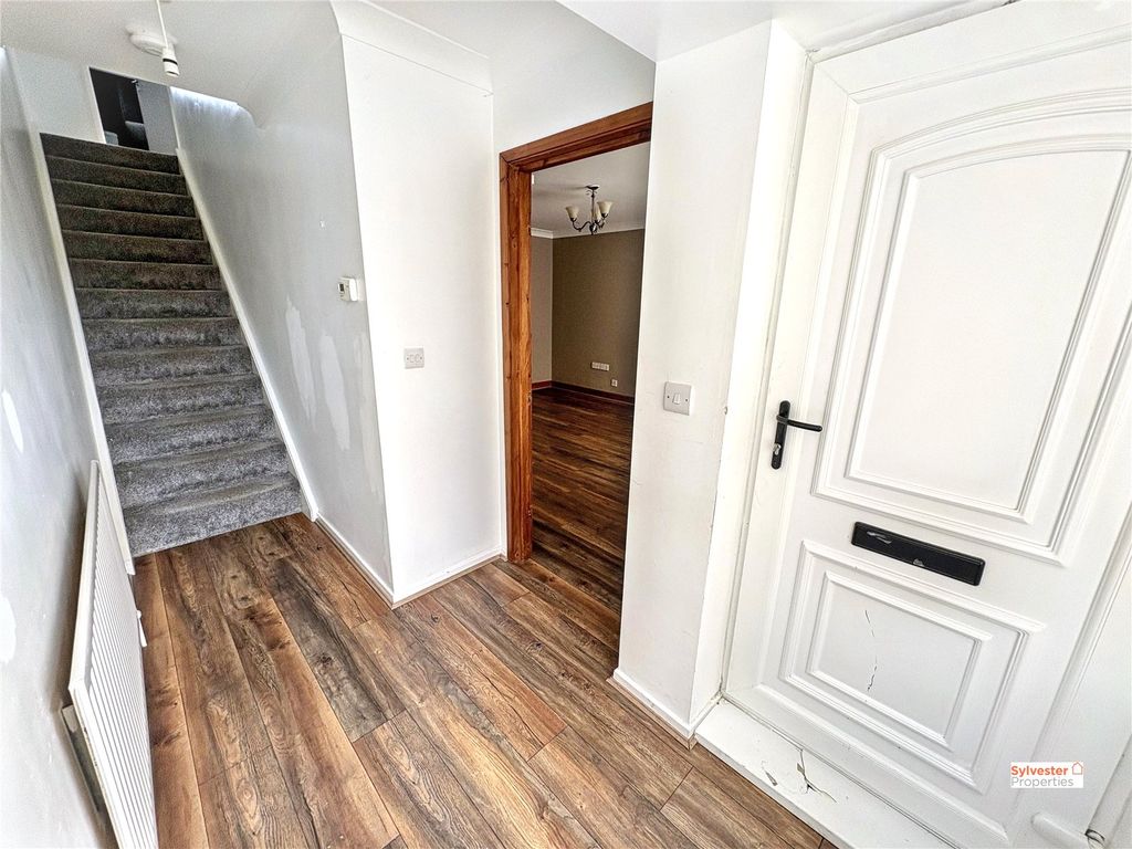 Property photo 3 of 13 Picture No. 07