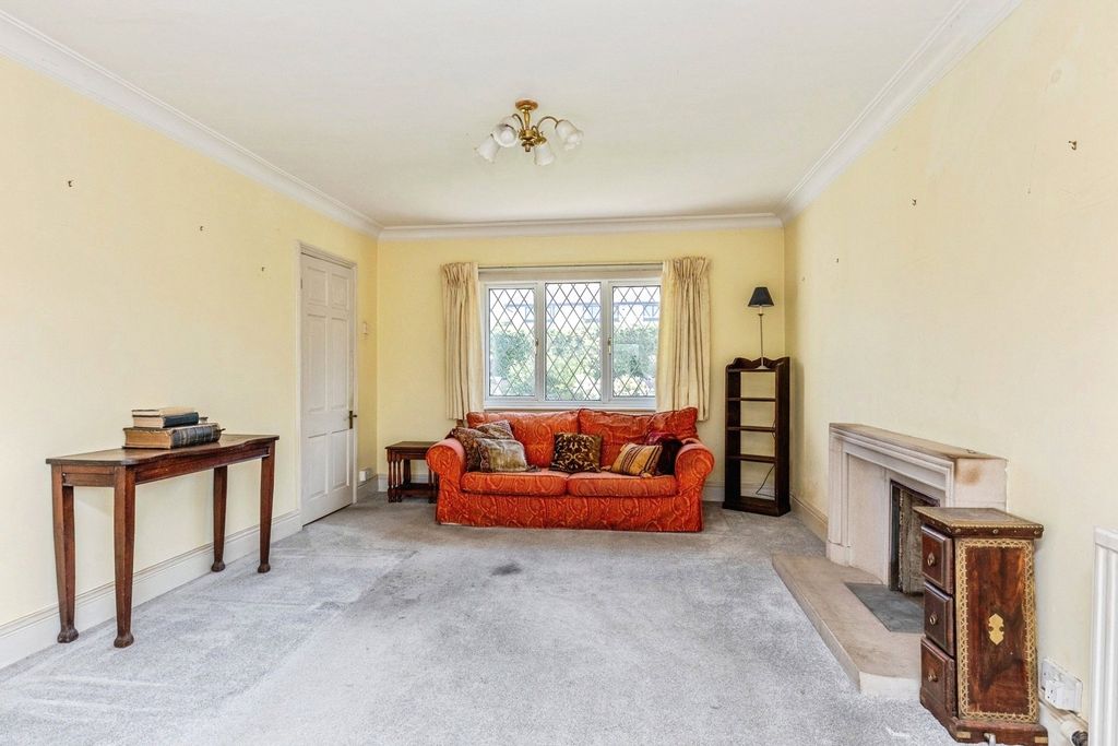 Property photo 3 of 14 Pbox-Img.Jpg