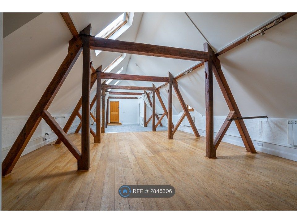 Property photo 1 of 28