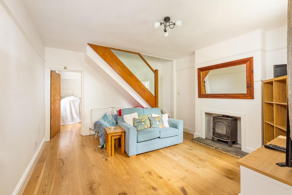 Property photo 1 of 24 Char7881.Jpg