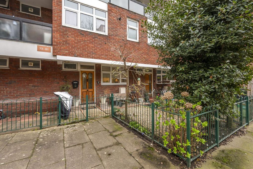 Property photo 3 of 10