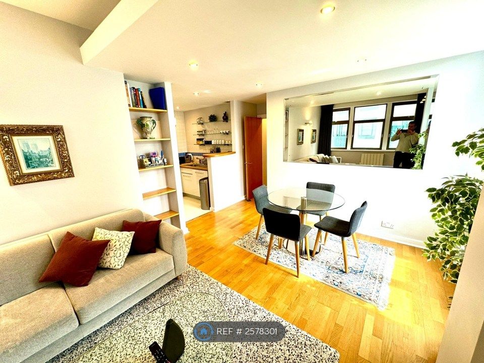 Property photo 2 of 15 Living Room