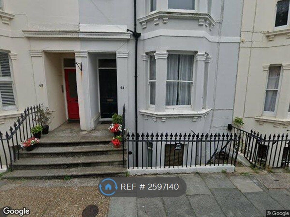 Property photo 1 of 4