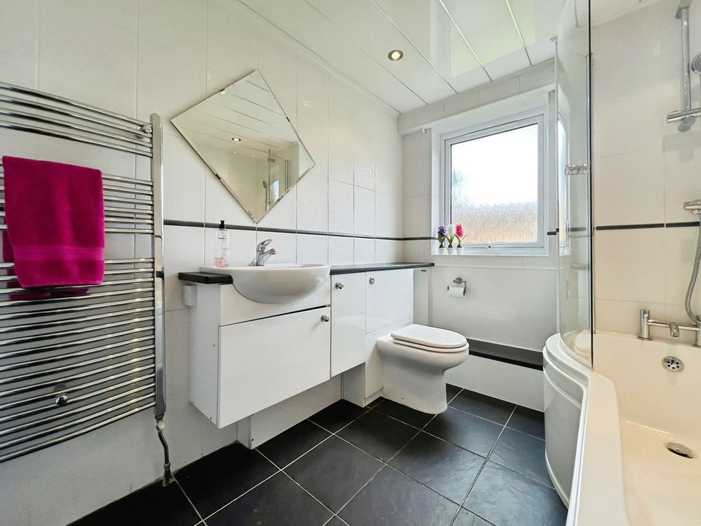 Additional image 12 of 2 bed flat for saleMayfair Gardens, Newcastle Upon Tyne NE20