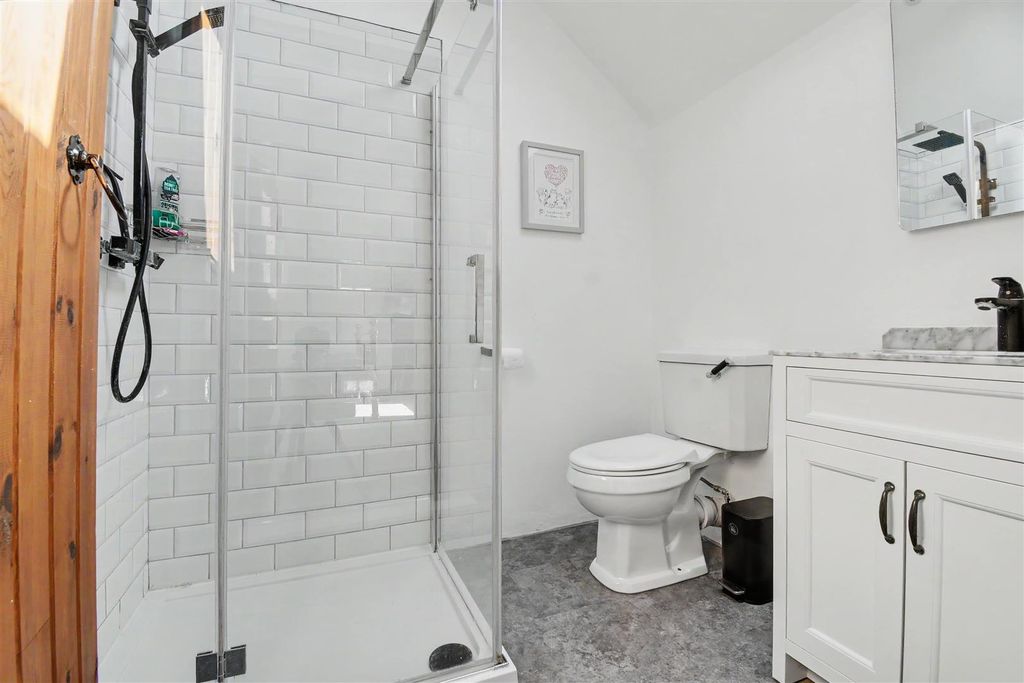 Additional image 30 of 5 bed detached house for saleNew Road, Worlaby, Brigg DN20