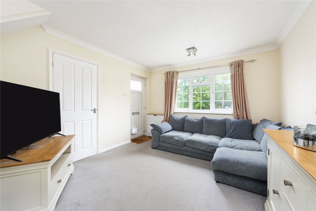 Property photo 2 of 13 Picture No. 02