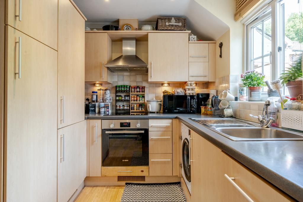 Property photo 2 of 22 Kitchen