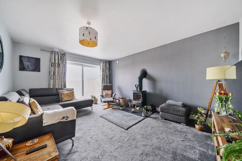 Property photo 2 of 23 Photo 3