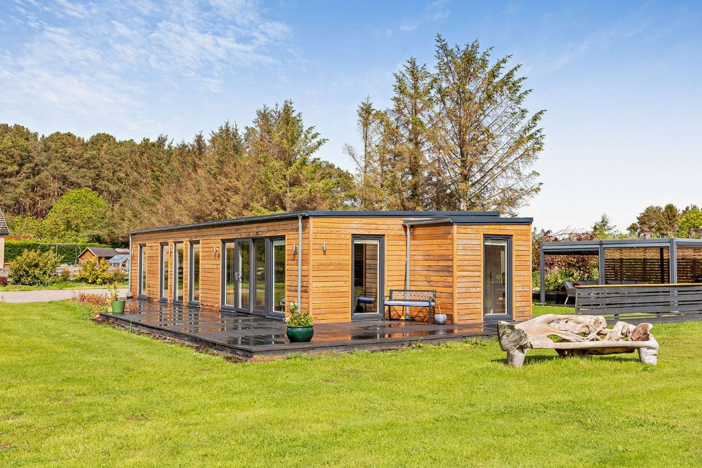 Property photo 2 of 19 Wagtail Lodge