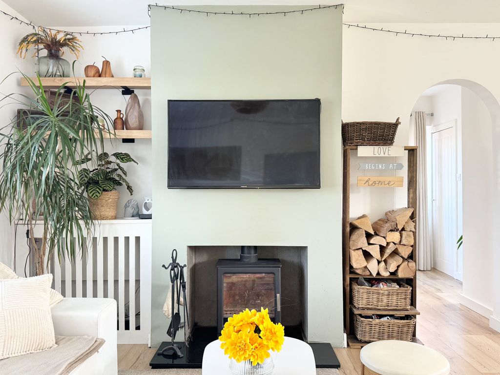 Property photo 3 of 17 Akeman Residential