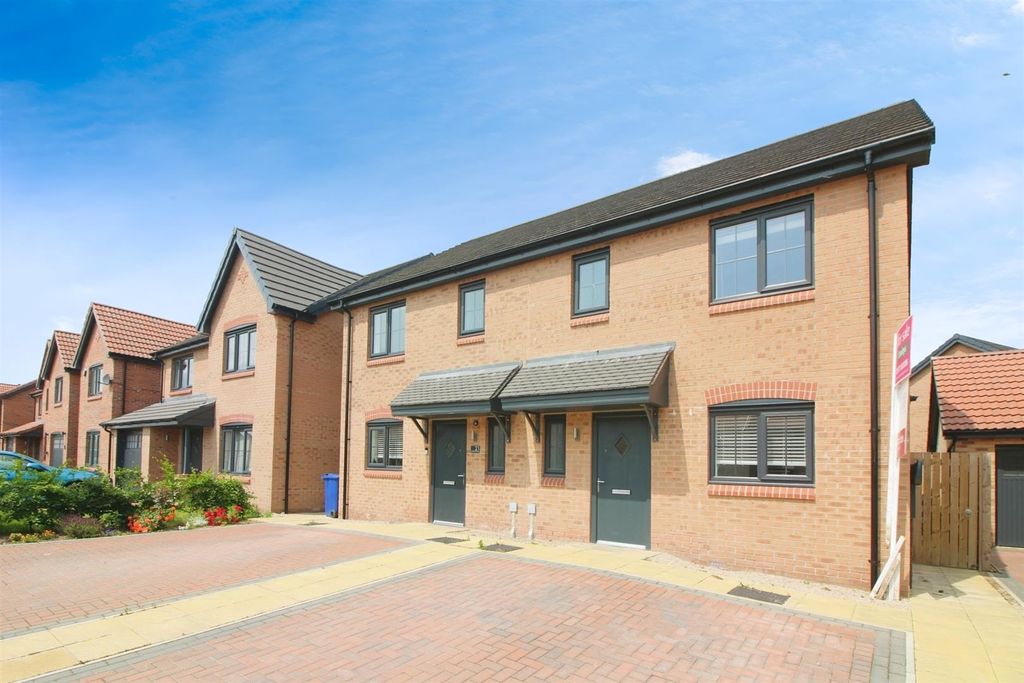 Property photo 1 of 14 Exterior