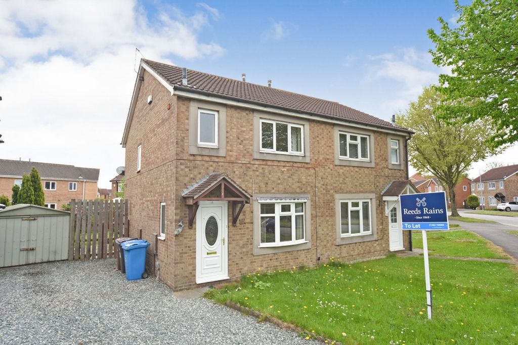 Property photo 1 of 24 Front