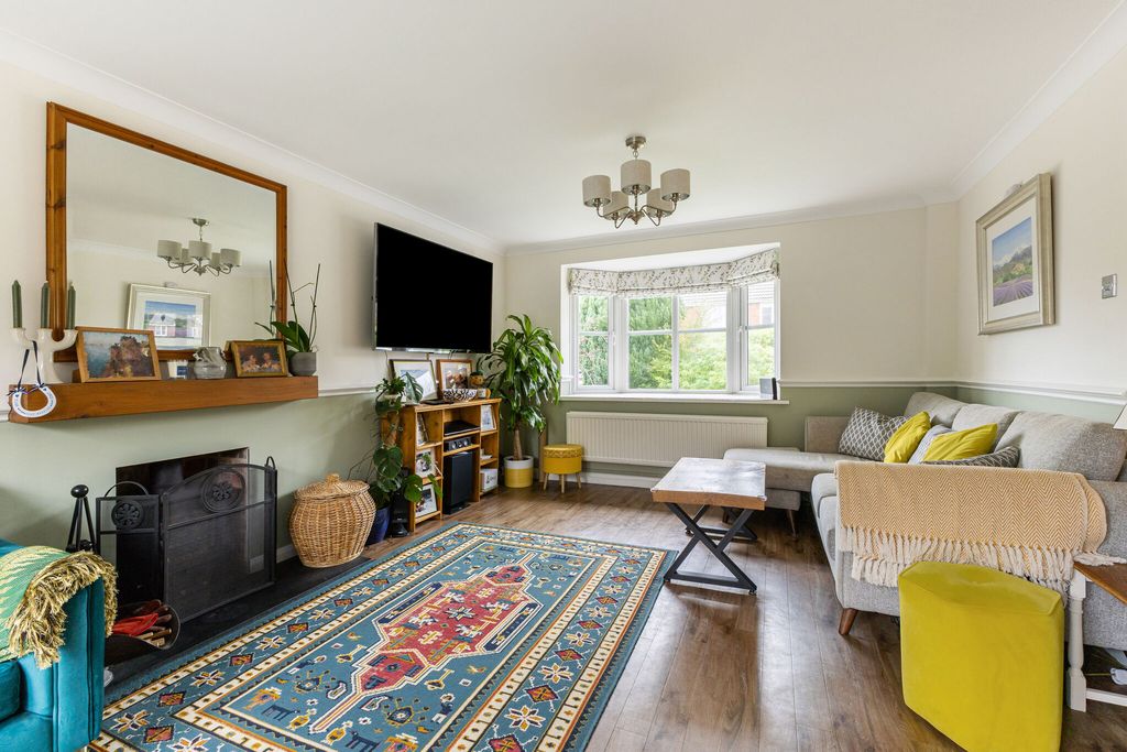 Property photo 3 of 12 3