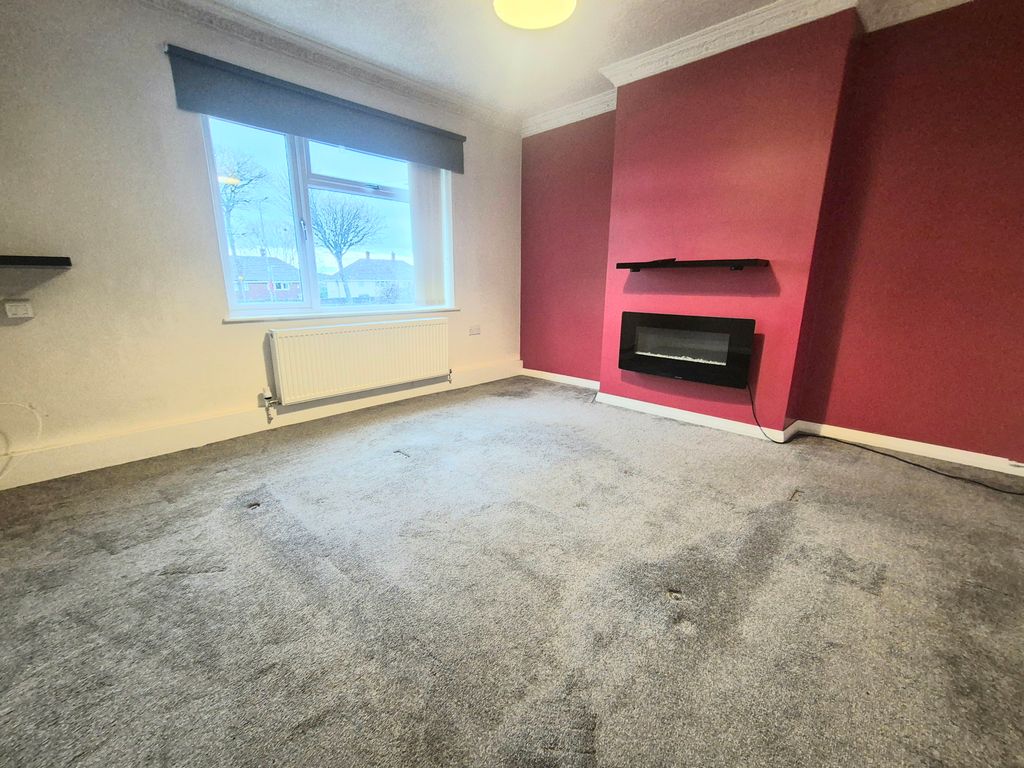 Property photo 3 of 11 Image