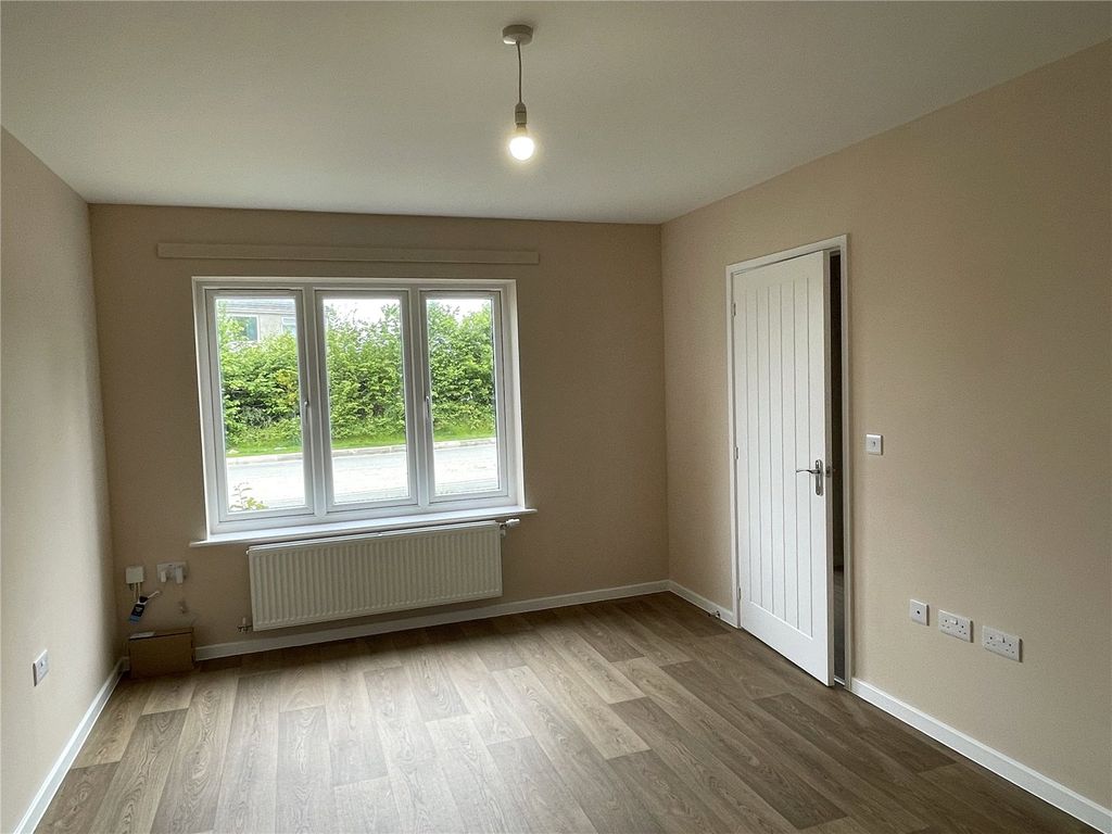 Property photo 2 of 16 Picture No. 16
