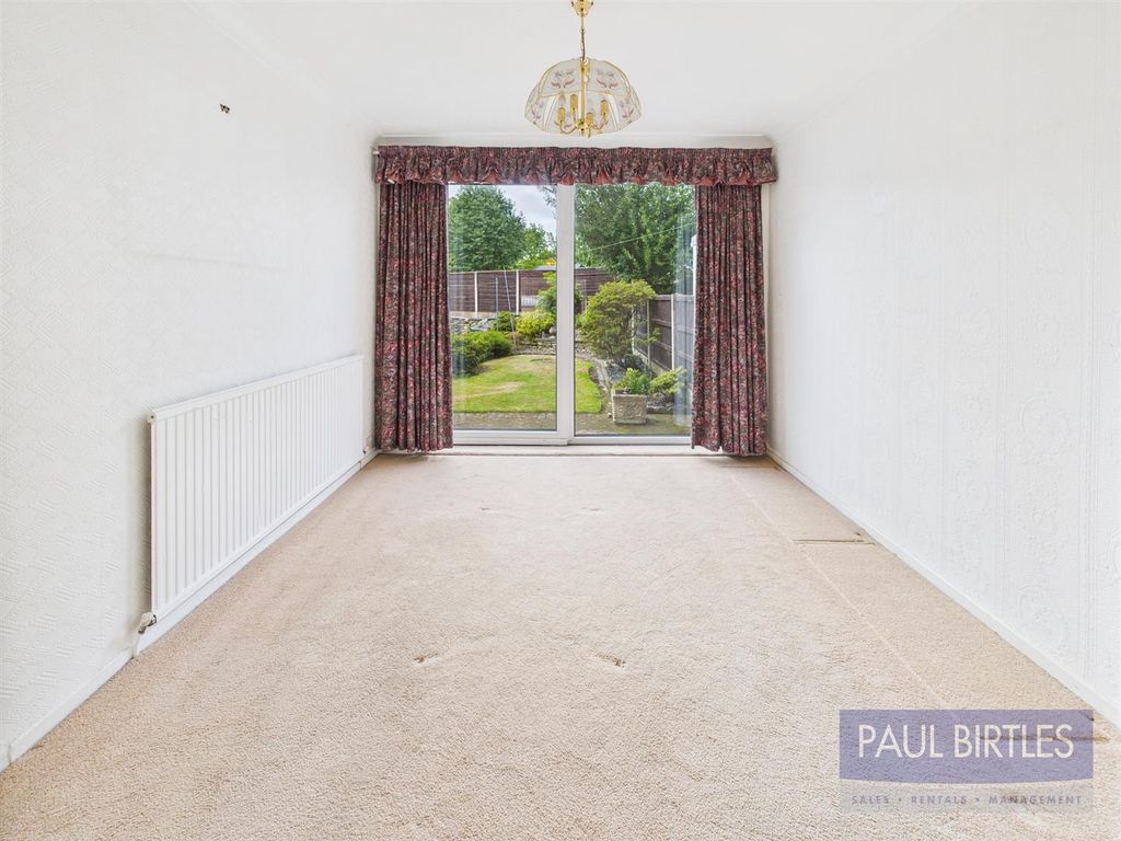 Property photo 3 of 16 Cam04378G0-Pr0180-Still003.Jpg