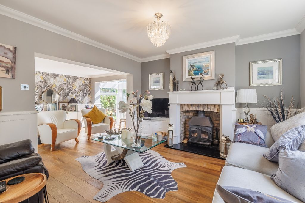 Property photo 3 of 42 5305773