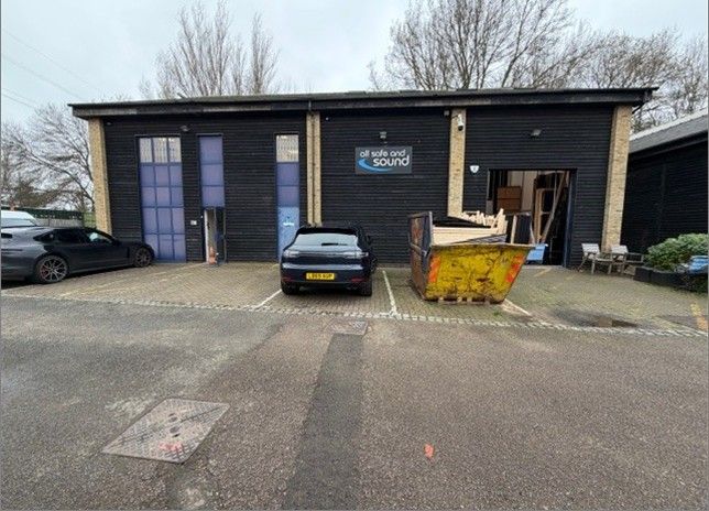 Property photo 1 of 4