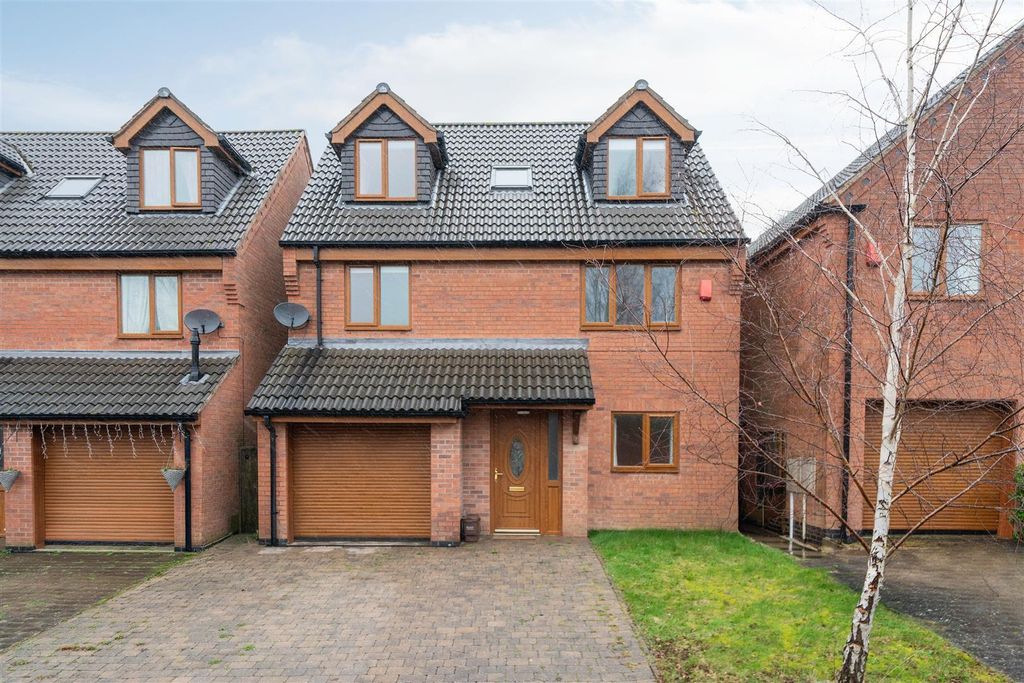 Property photo 1 of 17 Zs83l6Q19Egwdwlpfbfuzg.Jpg