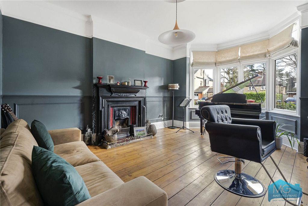 Property photo 2 of 49 Picture No. 59