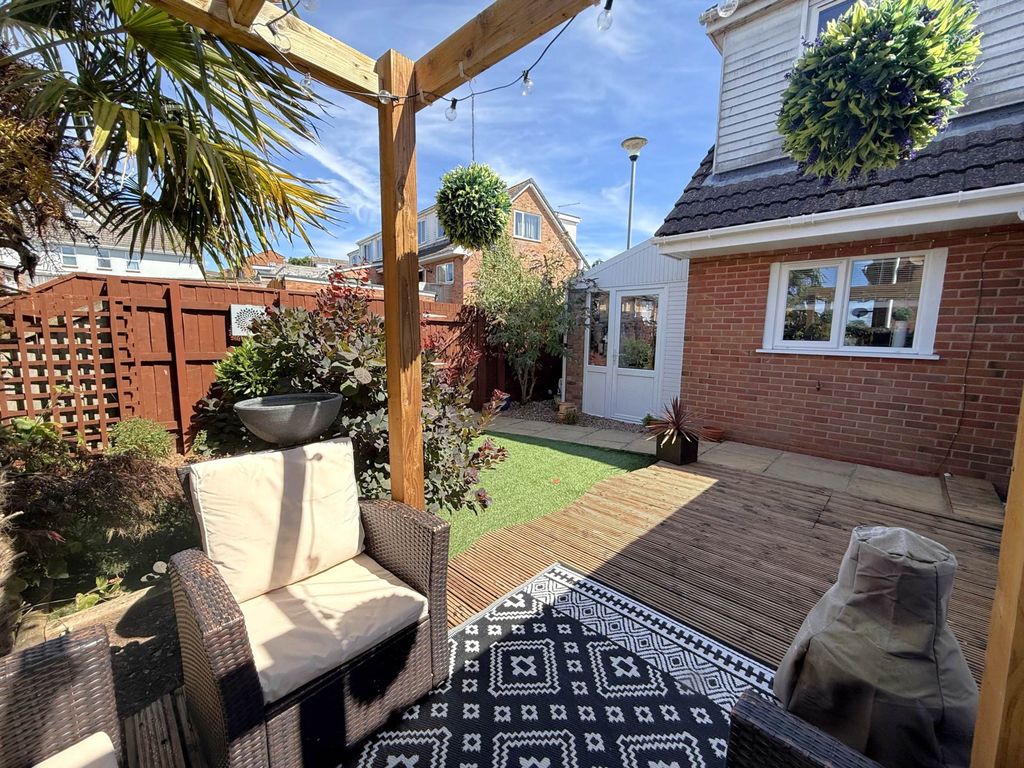 Property photo 3 of 14