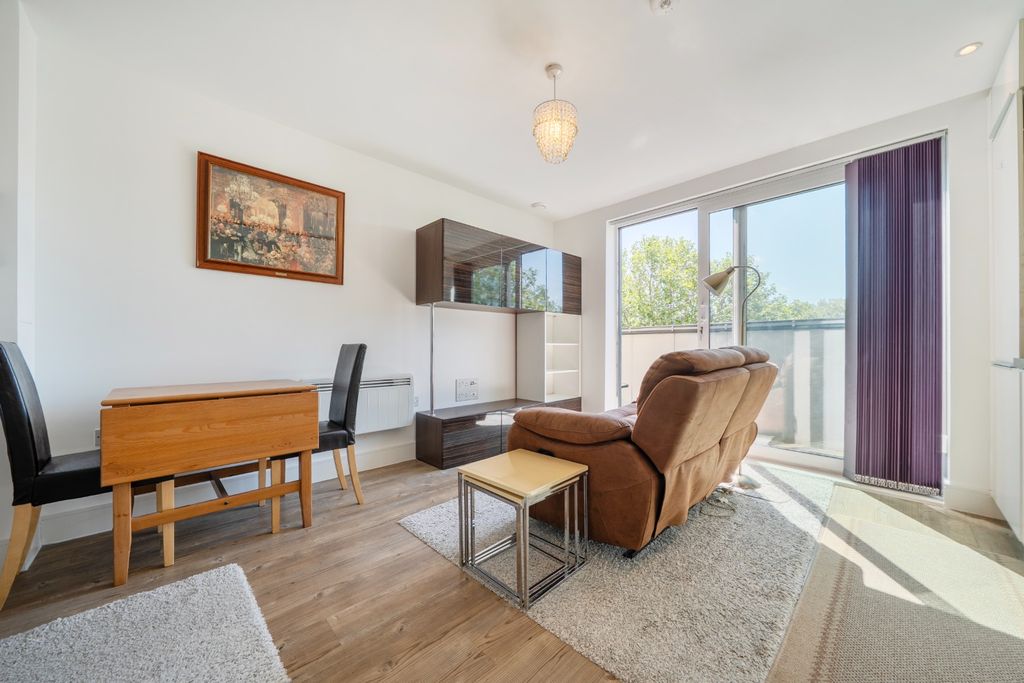 Property photo 1 of 14 5127810