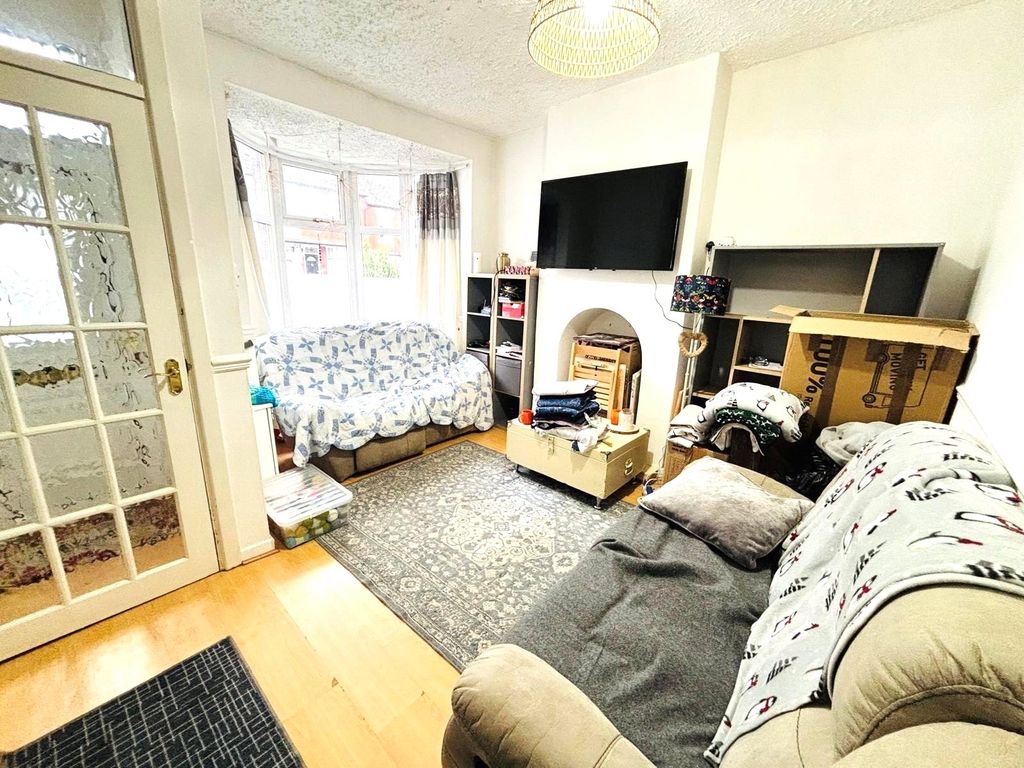 Property photo 2 of 11 Picture No. 06