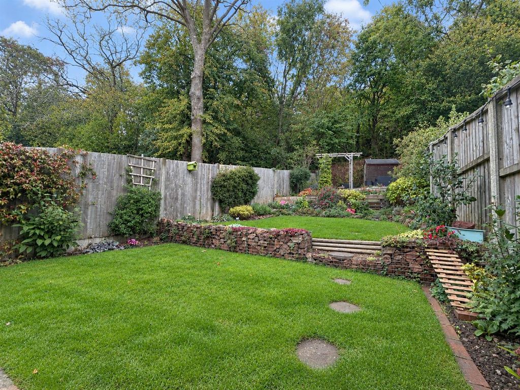 Property photo 3 of 19