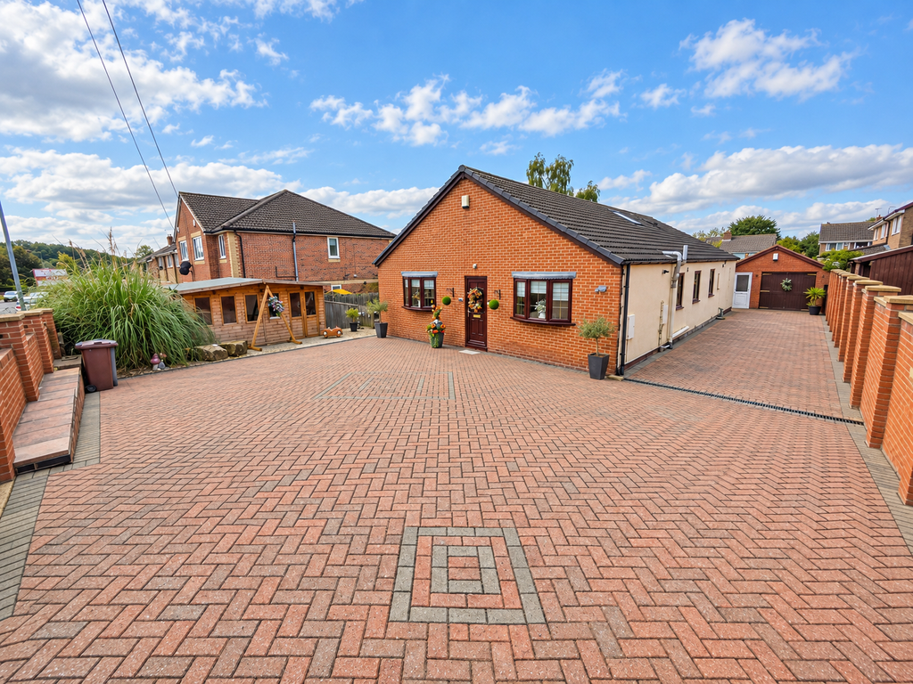 Property photo 1 of 29