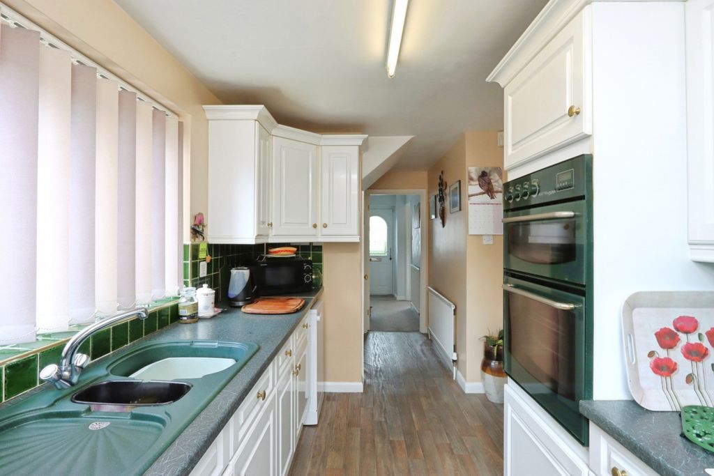 Property photo 2 of 27 Pbox-Img.Jpg