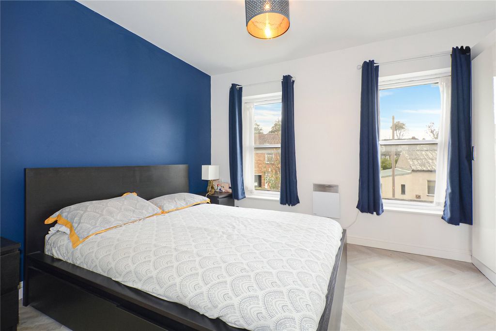 Property photo 2 of 10 Picture No. 01